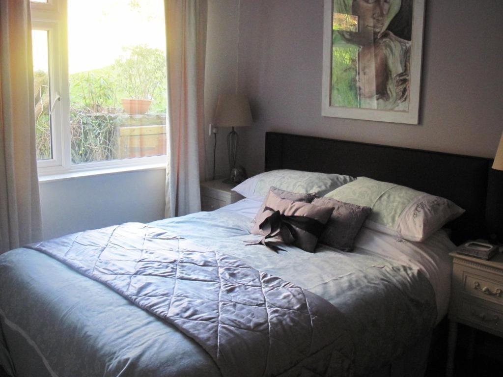 Shrubdown Bed and Breakfast Freshford Rum bild