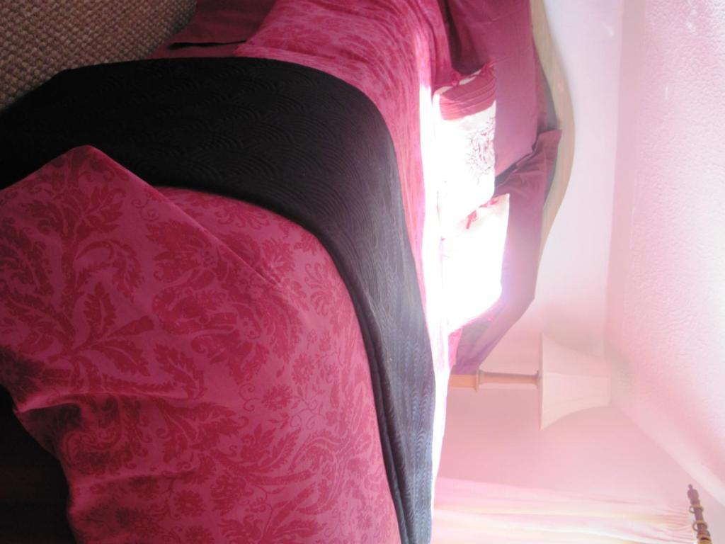 Shrubdown Bed and Breakfast Freshford Rum bild